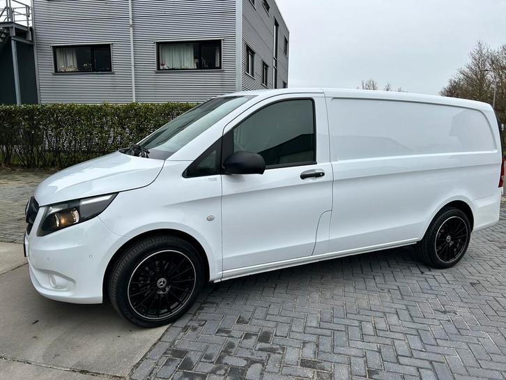Mercedes-Benz Vito 2.1 CDI 100KW 2019 Wit, Auto's, Bestelauto's, Bedrijf, ABS, Achteruitrijcamera, Airbags, Airconditioning, Android Auto