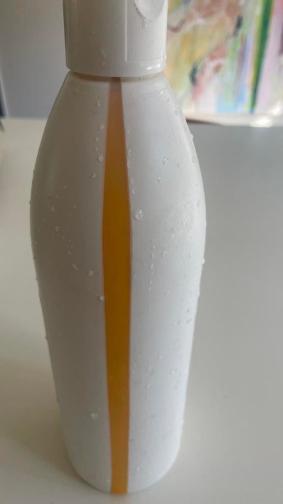 Te koop: nieuwe bussen leerverf, geel/ oranje, Ophalen of Verzenden, Zo goed als nieuw