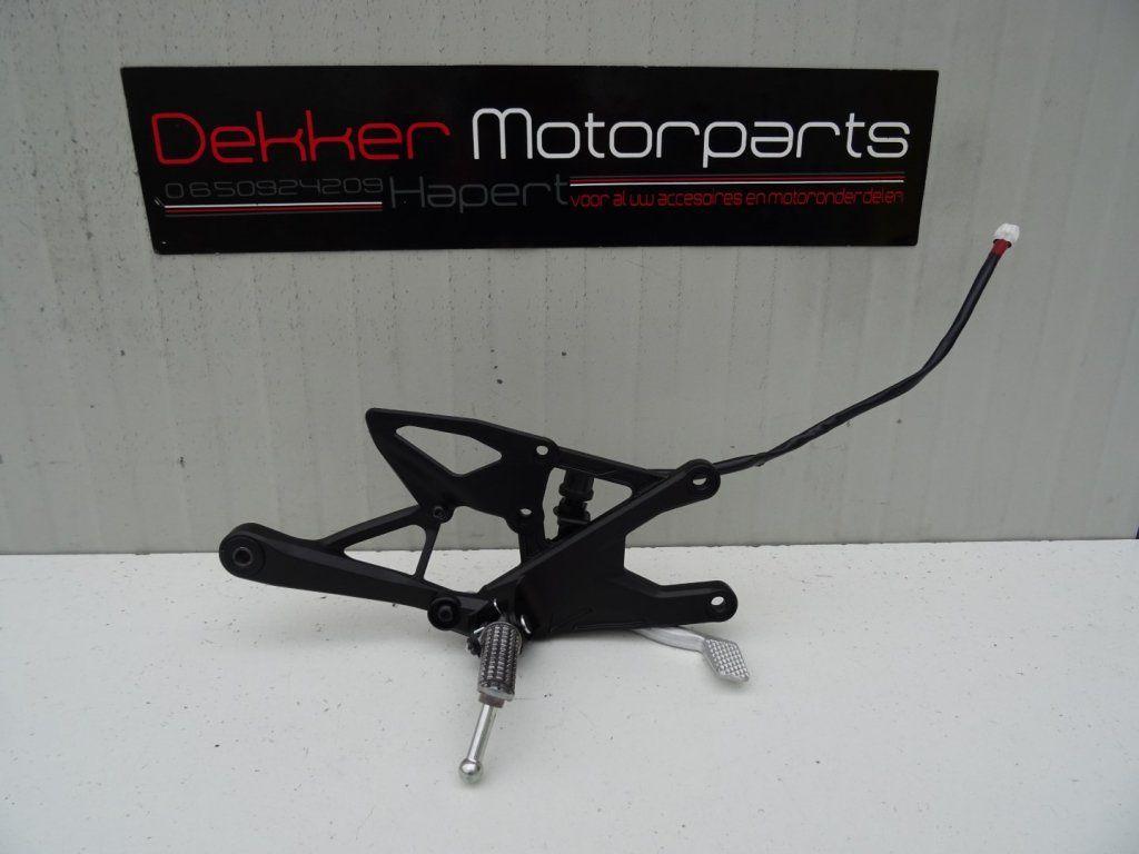 Rem Set / Rechter Schets plaat Yamaha YZF R1M 2020-2021 RN65, Motoren, -, -, Nieuw, Ophalen of Verzenden