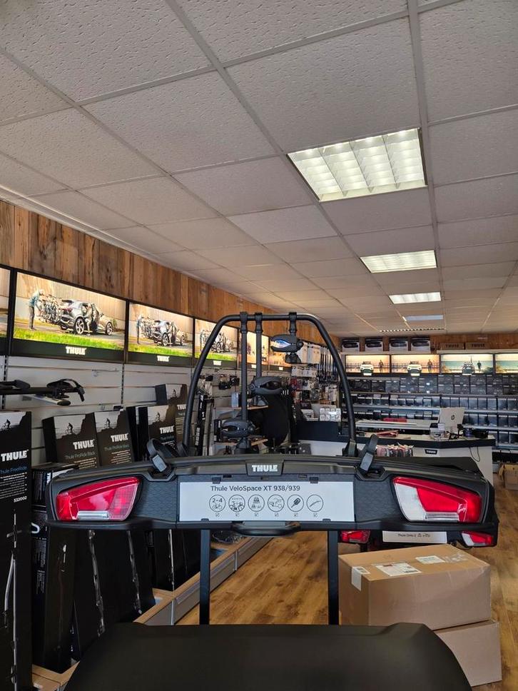 Thule VeloSpace XT 939 fietsendrager, Auto diversen, Fietsendragers, Nieuw, Trekhaakdrager, 3 fietsen of meer, Brede banden, Elektrische fiets