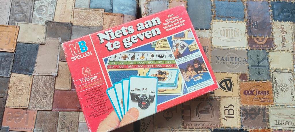 Spel van MB: Niets aan te geven, Hobby en Vrije tijd, Gezelschapsspellen | Bordspellen, Vijf spelers of meer, Ophalen of Verzenden