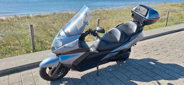 HONDA Silverwing 400 SW-t, Motoren, Motoren | Honda, Particulier, Scooter, 12 t/m 35 kW, 2 cilinders, Minimaal motorrijbewijs A2