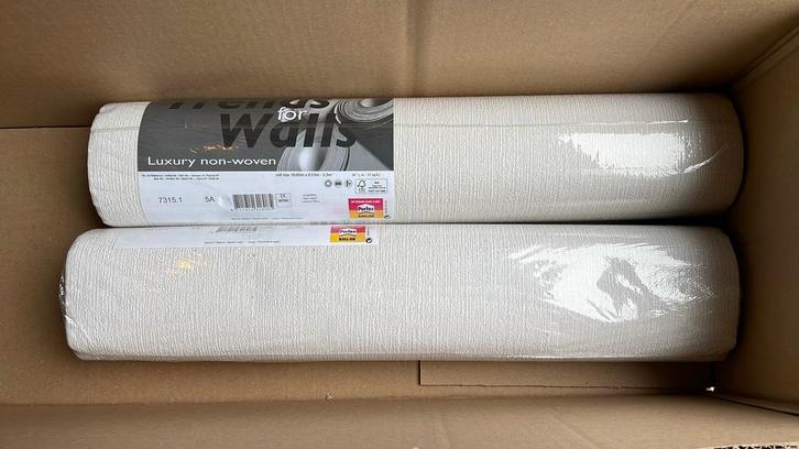 Vliesbehang Luxury wit €5 per rol., Huis en Inrichting, Stoffering | Behang, Wit, 10 tot 25 m², Ophalen of Verzenden