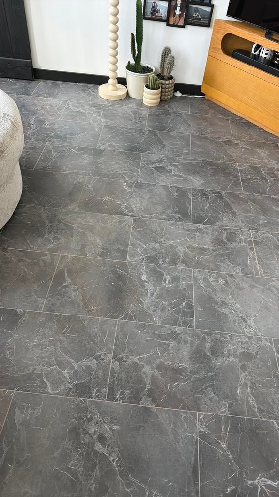 Marmerlook laminaat, Ophalen, Zo goed als nieuw, 25 tot 50 m², Laminaat