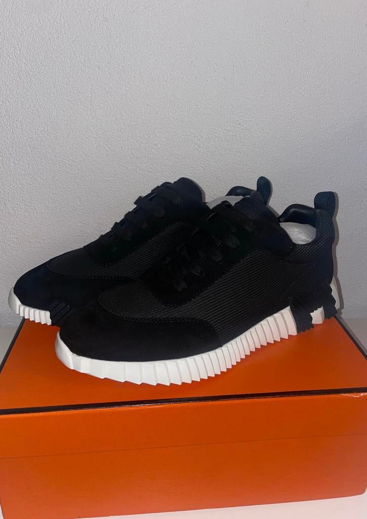 Hermés schoenen maat 44, Kleding | Heren, Schoenen, Zwart, Ophalen of Verzenden, Sneakers of Gympen, Gedragen