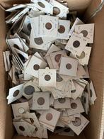 +/- 500 munten in munthouders wereldmix, Postzegels en Munten, Ophalen of Verzenden, Buitenland, Munten