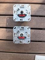 2x JUNG Dimmers (266 GDE & 225 NVDE) - Zo goed als nieuw, Ophalen of Verzenden, Zo goed als nieuw, Schakelaar