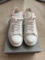 Alexander McQueen sneaker, Wit, Ophalen of Verzenden, Sneakers of Gympen, Gedragen