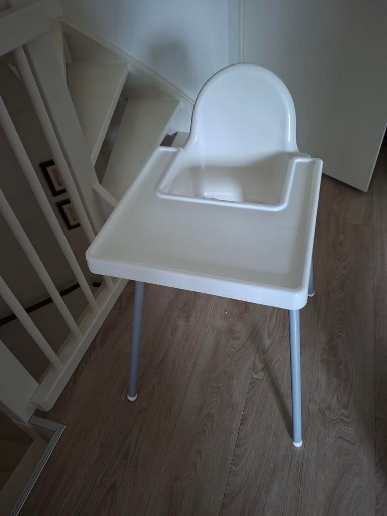 Witte kinderstoel met eetblad, Ophalen, Gebruikt, Overige typen