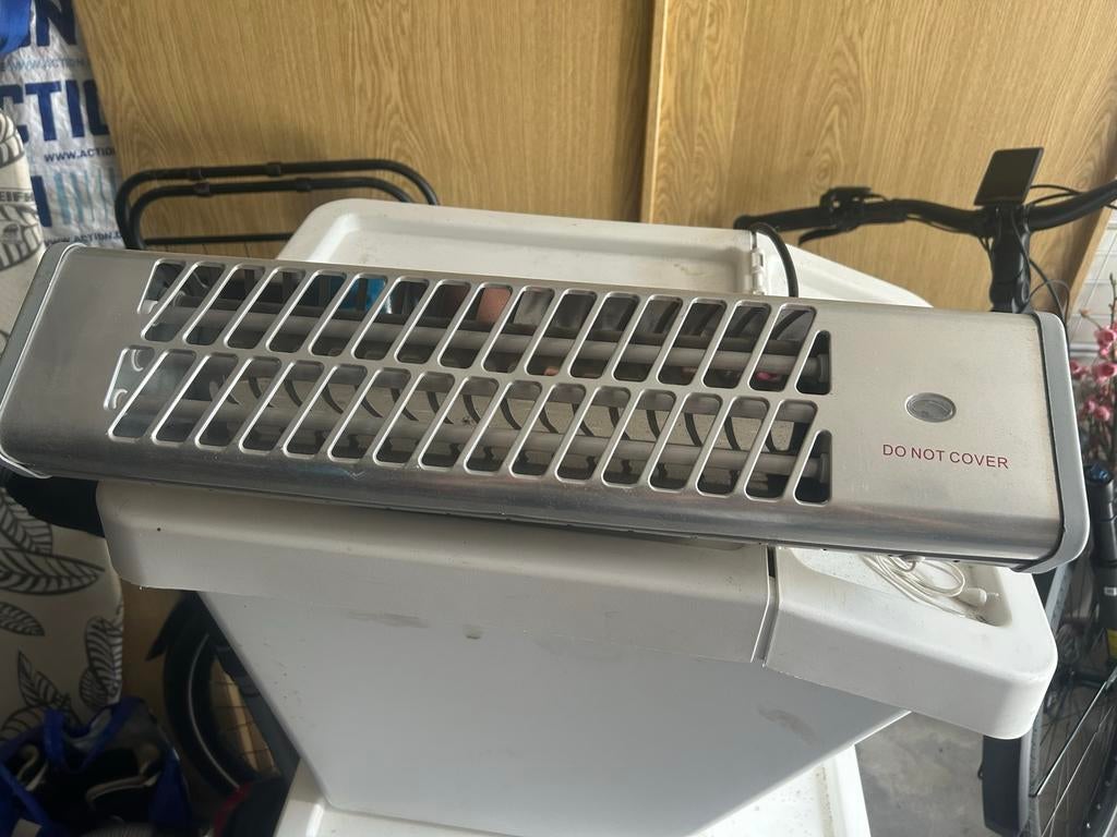 Sunred Elektrische Terrasverwarmer - Gebruikt, Tuin en Terras, Ophalen of Verzenden, Gebruikt, Elektrisch, Wand