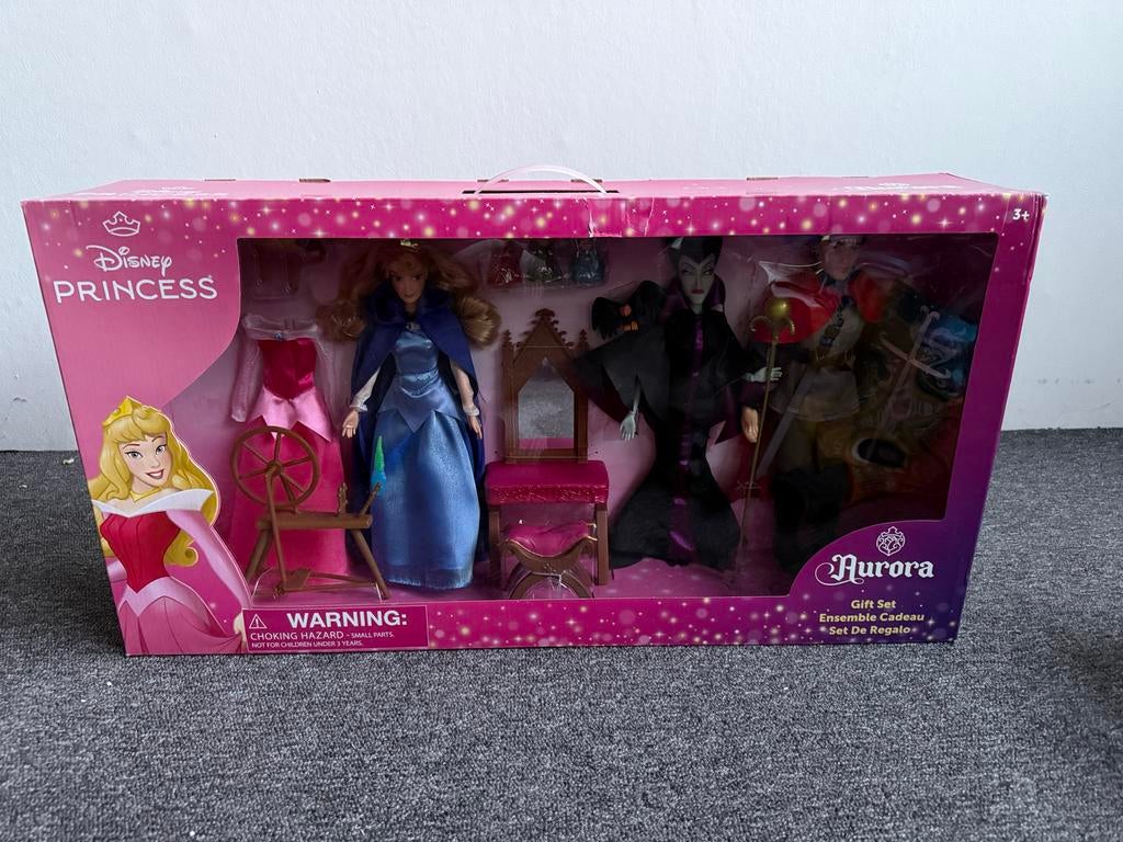 Disney Princess Aurora Gift Set met Maleficent en Prins, Kinderen en Baby's, Speelgoed | Poppen, Ophalen of Verzenden, Nieuw, Barbie