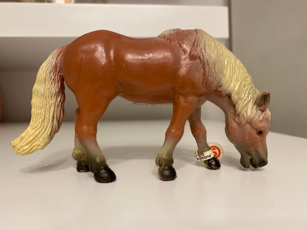 Schleich Haflinger met Vaan ~ 13209, Ophalen of Verzenden, Zo goed als nieuw, Paard, Beeldje of Figuurtje