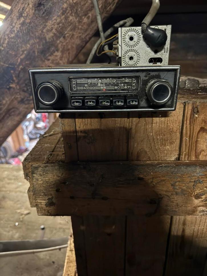 Oude Blaupunkt autoradio in nette staat, Auto diversen, Autoradio's, Gebruikt, Ophalen