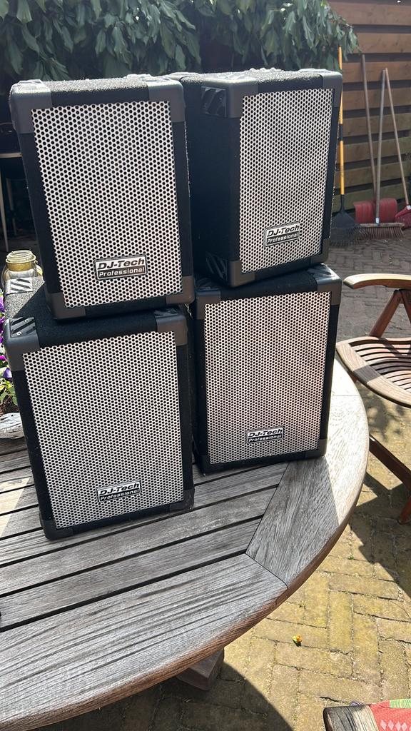 4 luidsprekers, nieuw!!!! DJ Tech professional, Zo goed als nieuw, Minder dan 60 watt, Front, Rear of Stereo speakers, Ophalen
