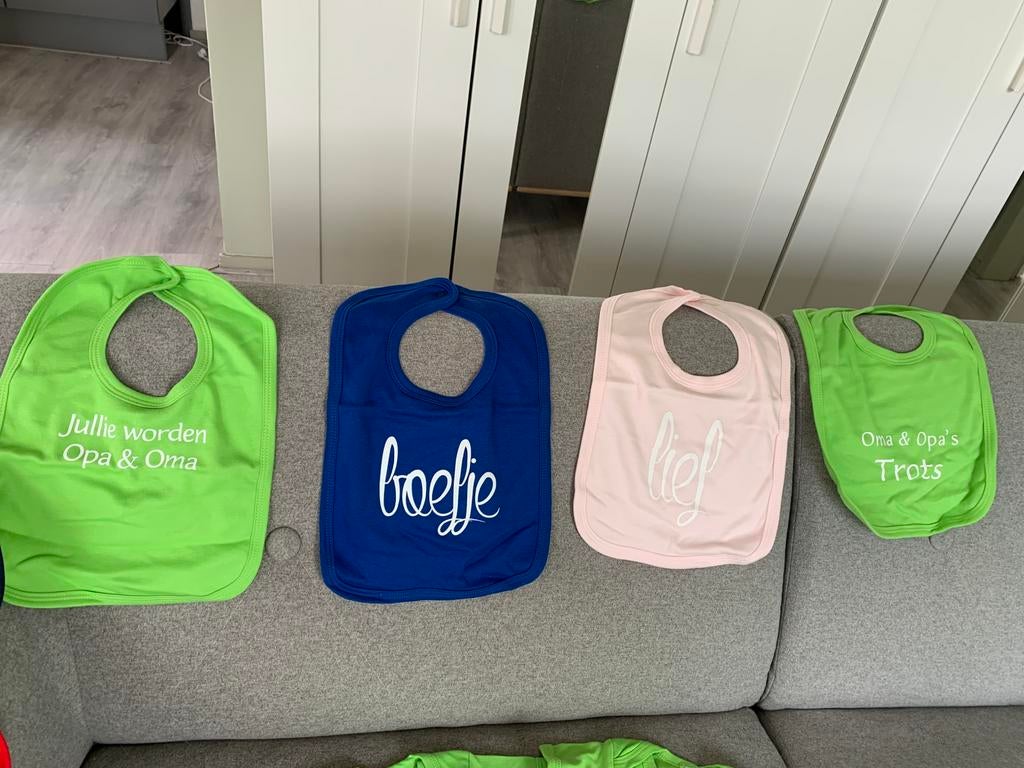 *NIEUW* Slabbetjes en rompertjes met tekst, Ophalen of Verzenden, Nieuw