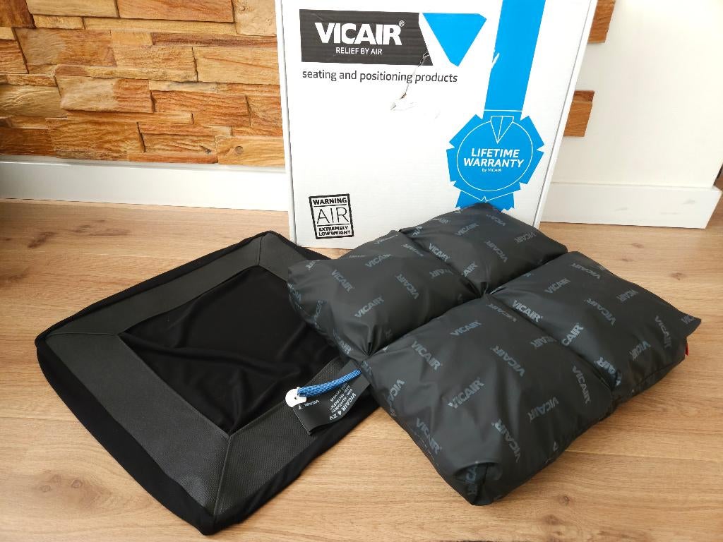 Vicair 4 Multifunctioneel rolstoelkussen / zitkussen ZGAN!!!, Diversen, Verpleegmiddelen, Ophalen of Verzenden, Zo goed als nieuw
