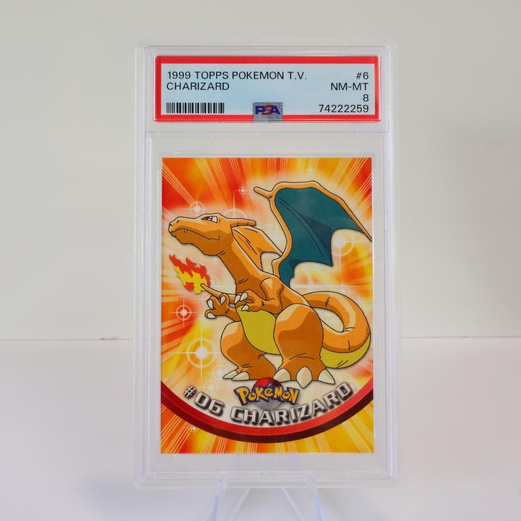 Pokémon TCG Charizard Topps (Green Logo 1st Edition) - PSA 8, Ophalen of Verzenden, Zo goed als nieuw, Losse kaart