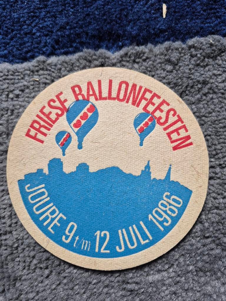 Vintage Bierviltje Friese Ballonfeesten Joure 1986, Verzamelen, Merken en Reclamevoorwerpen, Ophalen of Verzenden, Gebruikt, Gebruiksvoorwerp