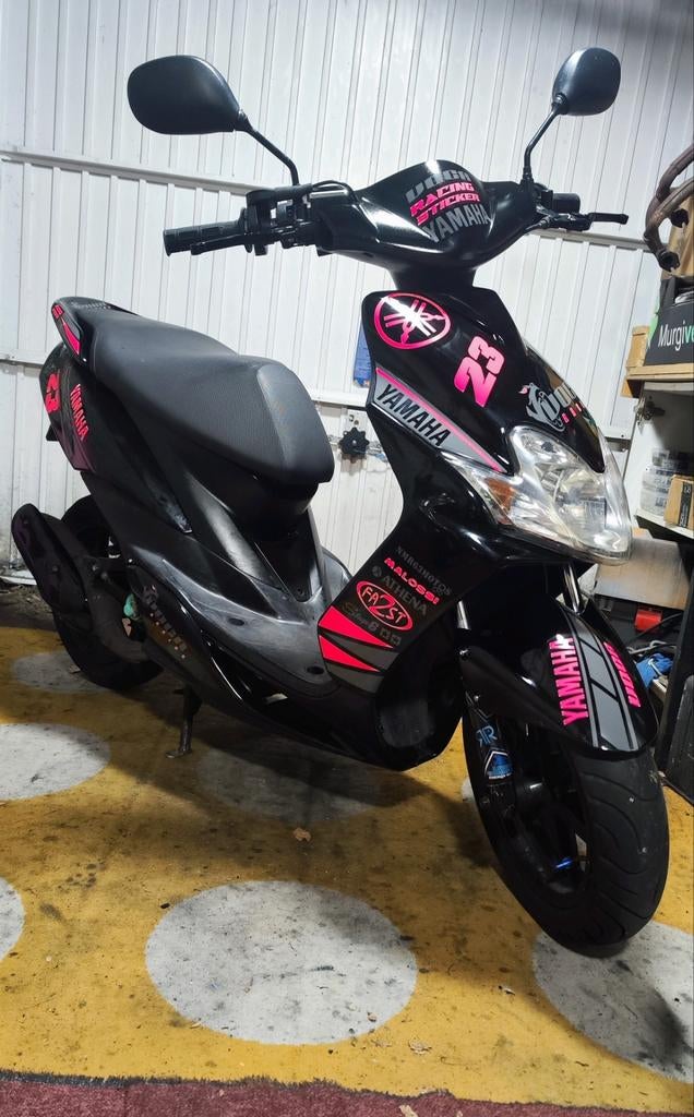 Yamaha Jog RR, Fietsen en Brommers, Scooters | Yamaha, Ophalen, JogR of RR, Tweetakt, Gebruikt