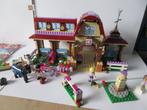 41126 Friends Manege, heartlake Riding club, Ophalen of Verzenden, Zo goed als nieuw, Complete set, Lego