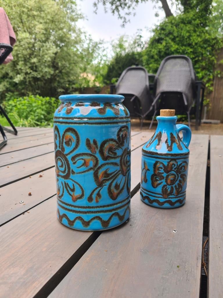 Set van 2 retro vintage vazen - turquoise met bloemmotief, Ophalen