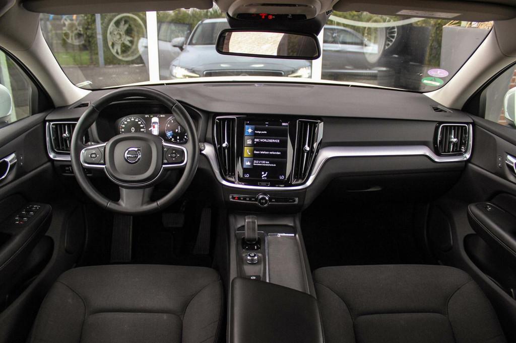 Volvo V60 2.0 B3 Momentum Advantage | 1e eigenaar | BTW auto, Stof, 4 cilinders, 1969 cc, Origineel Nederlands