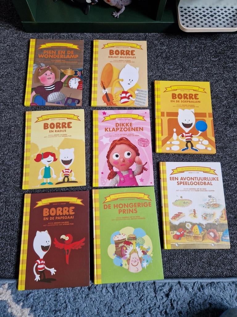 8x Borre boeken - Gele serie, Ophalen of Verzenden, Gelezen, Jeroen Aalbers, Fictie algemeen