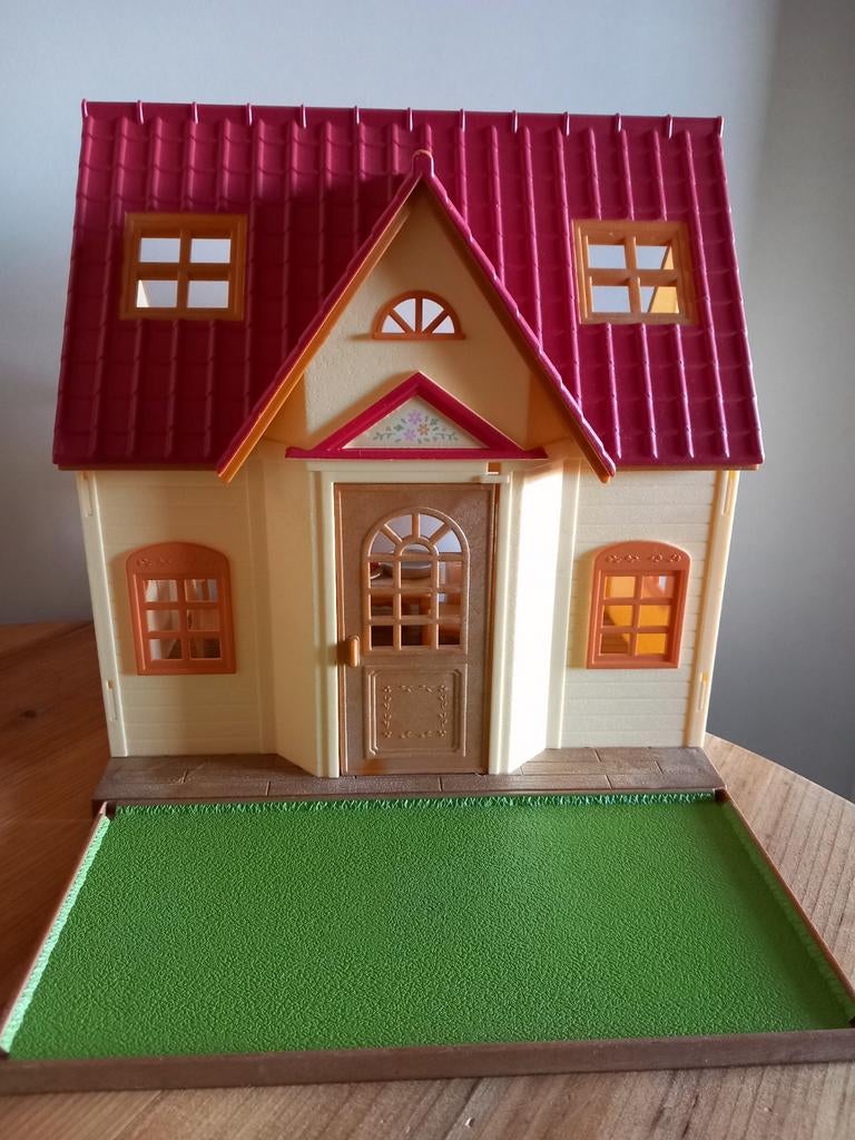 Sylvanian families startershuis met puntdak compleet/konijn, Ophalen of Verzenden, Gebruikt