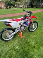 Honda CRF 450 R 2016 - Zeer goed onderhouden crossmotor, Sportuitlaat, Particulier, Crossmotor, Meer dan 35 kW
