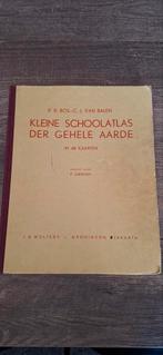 Kleine Schoolatlas der Gehele Aarde - J.B. Wolters 1956, Boeken, Gelezen, Bosatlas, P. R. Bos, C. L. van Balen, P. Eibergen, Ophalen of Verzenden