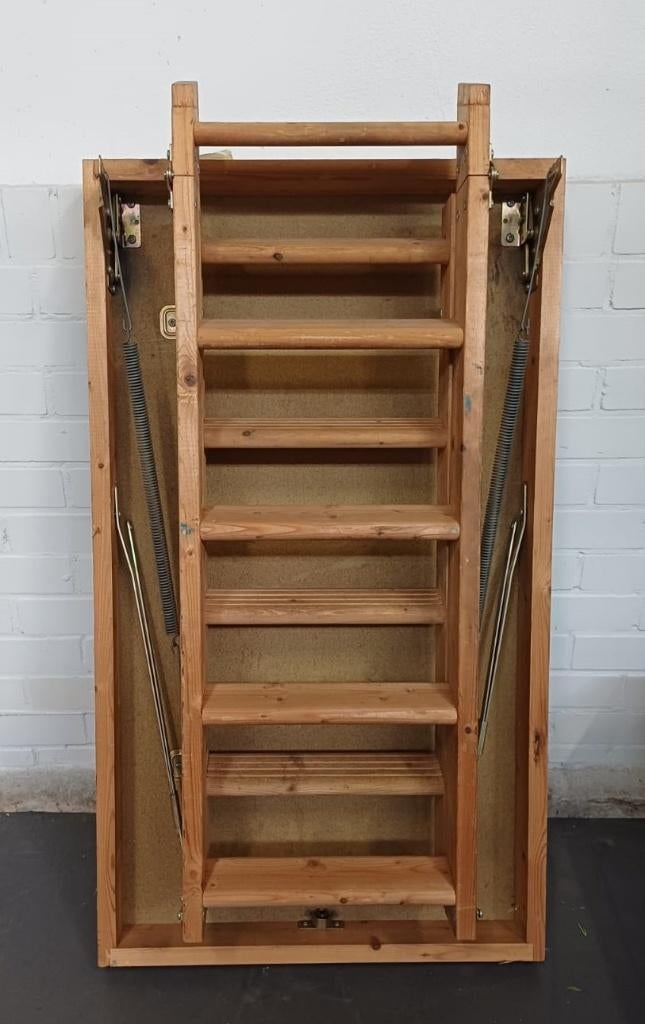 Houten Vlizotrap met uitschuifbare trap, Doe-het-zelf en Verbouw, Ladders en Trappen, Ophalen, Gebruikt, 2 tot 4 meter