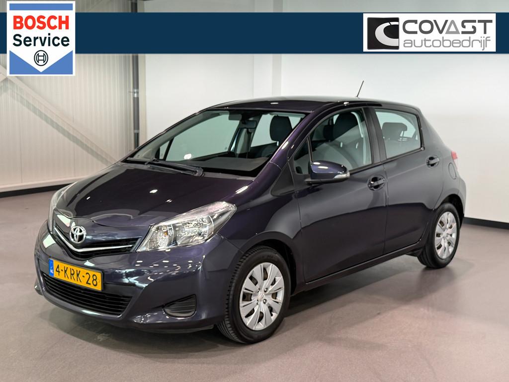 Toyota Yaris 1.3 VVT-i Aspiration Airco|Navigatie|Camera|Blu, Voorwielaandrijving, Euro 5, Stof, Zwart