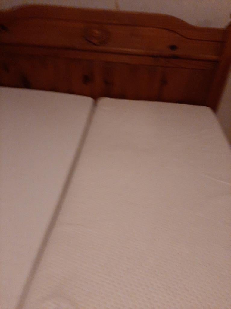 Houten tweepersoonsbed met kledingkast, Gebruikt, Bruin, Tweepersoons, Ophalen of Verzenden