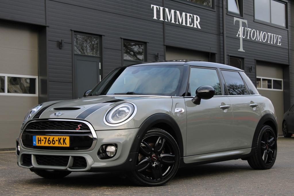 MINI Mini 2.0 Cooper S Works pakket 60 Years Edition 5 drs -, Auto's, Mini, 1998 cc, Gebruikt, Bedrijf, Lichtsensor