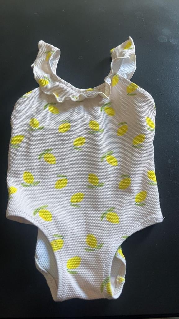 Schattig badpakje met citroentjes, Kinderen en Baby's, Babykleding | Baby-zwemkleding, Ophalen of Verzenden, Maat 74, Meisje, Badpak