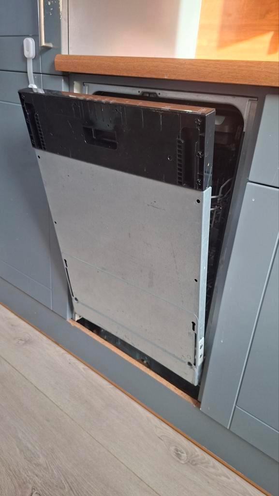 Vaatwasser inbouw Medelstor Ikea 45 cm, Witgoed en Apparatuur, Vaatwasmachines, Gebruikt, Inbouw, Minder dan 85 cm, 45 tot 60 cm