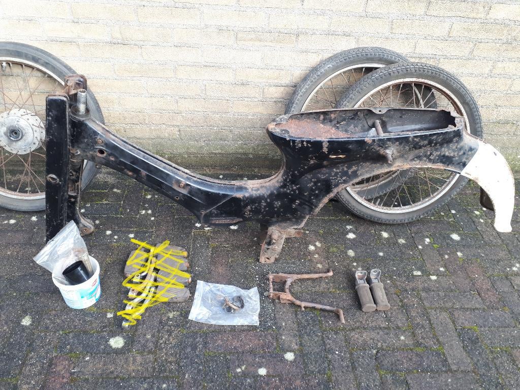 Onderdelen Honda C310 C310A C310S oud spul alles samen €50, Ophalen, Gebruikt, Overige typen, Overige merken