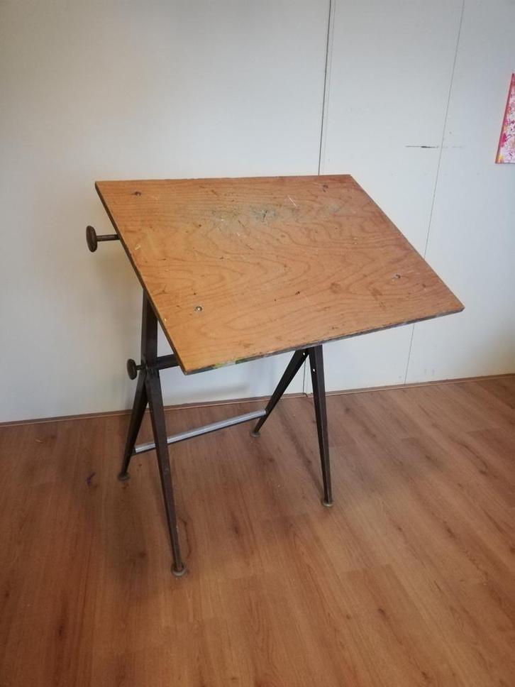 Partij van 5 gebruikte tekentafels, Doe-het-zelf en Verbouw, Tekentafels, Gebruikt, Minder dan 130 cm, Ophalen