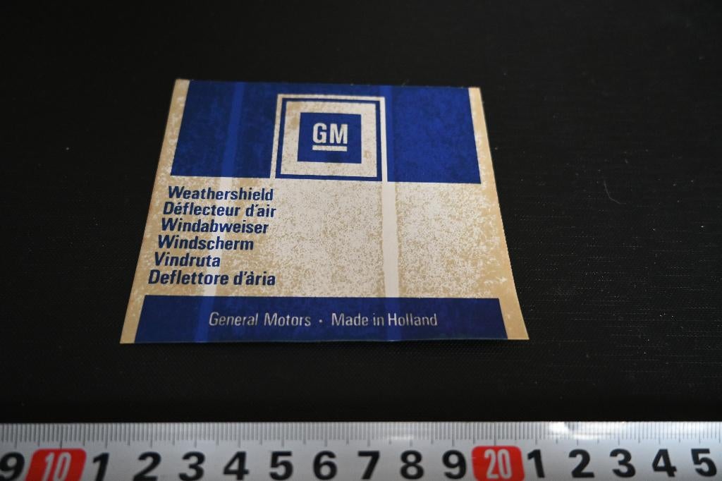 sticker GM General Motors Made in Holland *, Verzamelen, Ophalen, Zo goed als nieuw