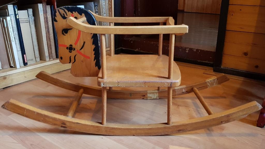 Prachtig oud houten hobbelpaard - jaren 70 - IGST, Antiek en Kunst, Ophalen
