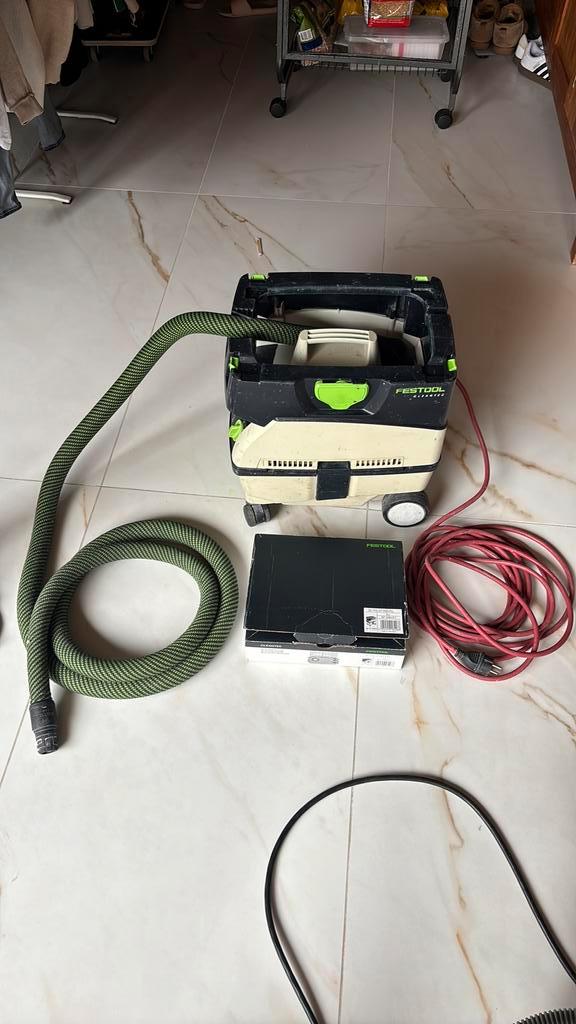 Festool stofzuiger, Doe-het-zelf en Verbouw, Gereedschap | Schuurmachines, Gebruikt, Overige typen, 1200 watt of meer, Ophalen of Verzenden