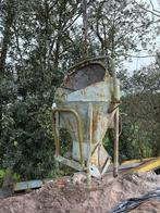 Betonkubel te koop, Ophalen, Zo goed als nieuw