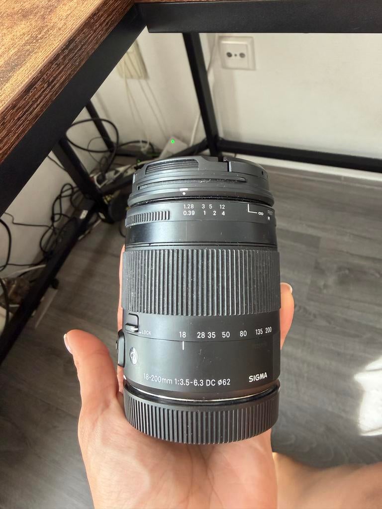 Sigma 18-200mm F/3.5-6.3 DC MACRO OS HSM Canon lens, Ophalen, Gebruikt, Standaardlens, Zoom