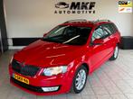 Skoda Octavia Combi 1.6 TDI Greentech Ambition ECC/NAVI/LMV!, Auto's, Skoda, Voorwielaandrijving, Euro 5, Gebruikt, 4 cilinders