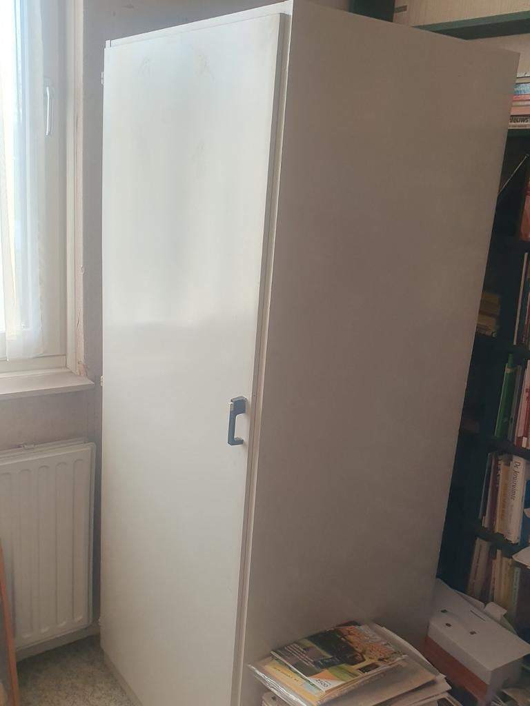 Kast, Ophalen, Gebruikt, 25 tot 50 cm