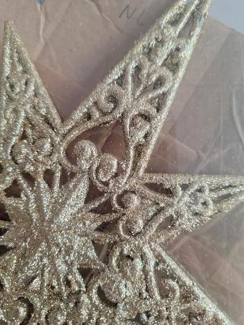 Goudkleurige ster piek h, Diversen, Kerst, Evora, Onbekend, Nieuw, Ophalen of Verzenden