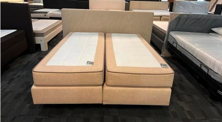 Auping boxspring 160 x 200, Tuin en Terras, Tuinsets en Loungesets, Zo goed als nieuw, Ophalen