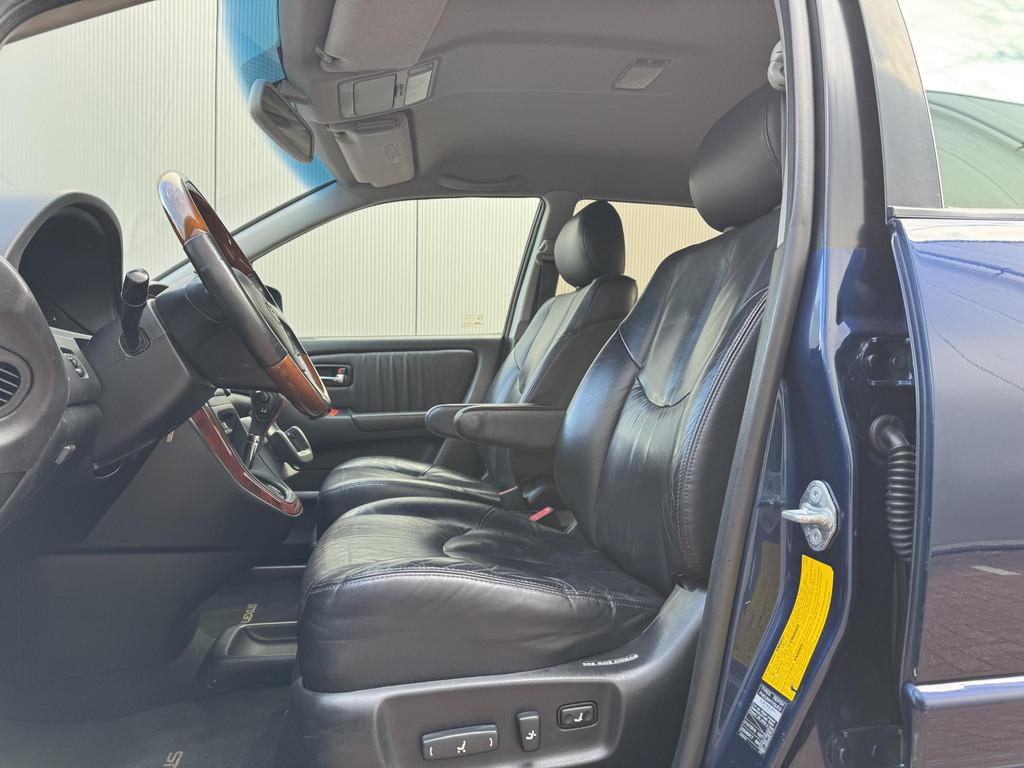 Lexus RX 300 V6 (Nieuwe riem+waterpomp+beurt) 1e eigenaar NA, Auto's, Lexus, Automaat, 201 pk, Blauw, Bedrijf