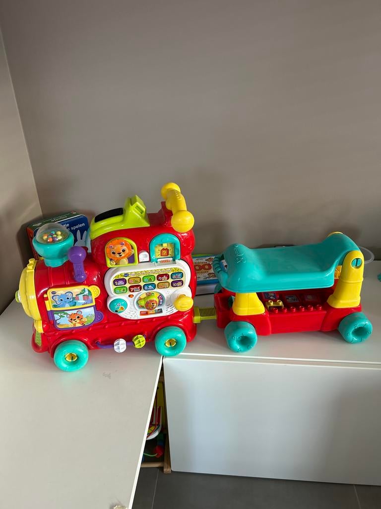 Vtech Rijden en Leren Speellocomotief, Ophalen, Zo goed als nieuw, Overige typen, Met licht