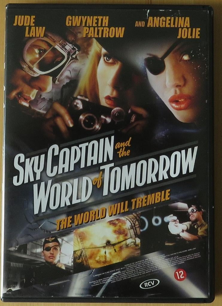 DVD Sky Captain and the World of Tomorrow (2004), Vanaf 12 jaar, Ophalen, Zo goed als nieuw, Bovennatuurlijke thriller